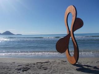 Inside Out - Huge - 2m  $549