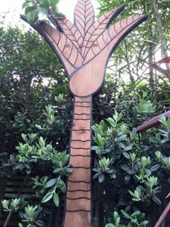 Nikau by Pete Collins